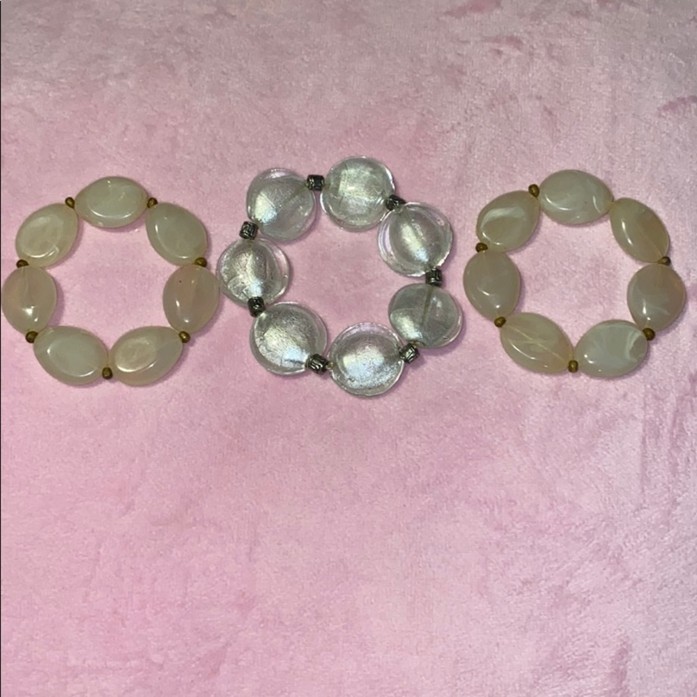 Chunky bracelets 🐚